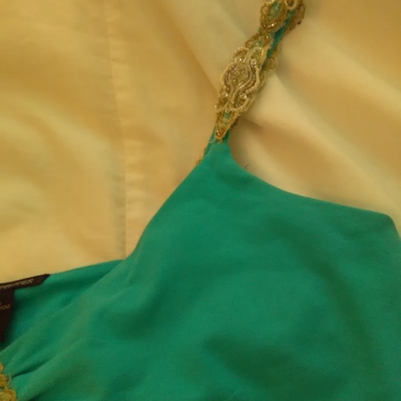 Top - Picture 3 of 5